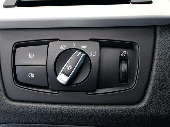 2014 BMW 3 серии 320i VI (F3x), чёрный - вид 10