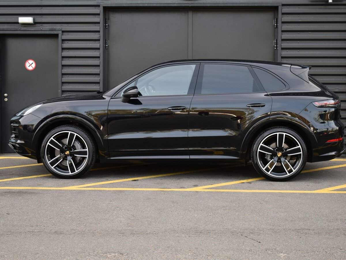 Porsche cayenne серый матовый
