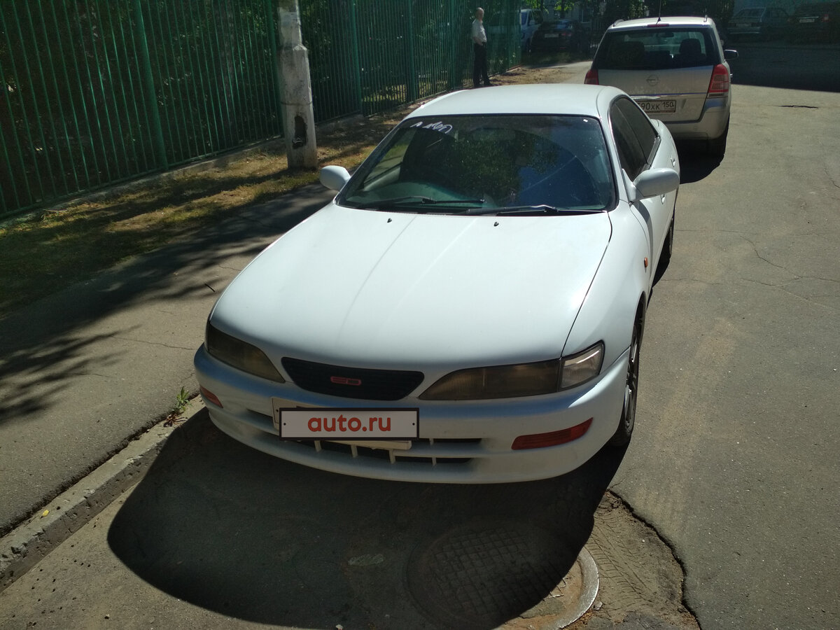 Toyota Carina ed III 200