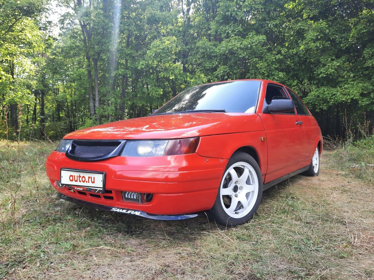 Купить б/у LADA (ВАЗ) 2112 1998-2009 1.6 MT (90 л.с.) бензин механика в ...