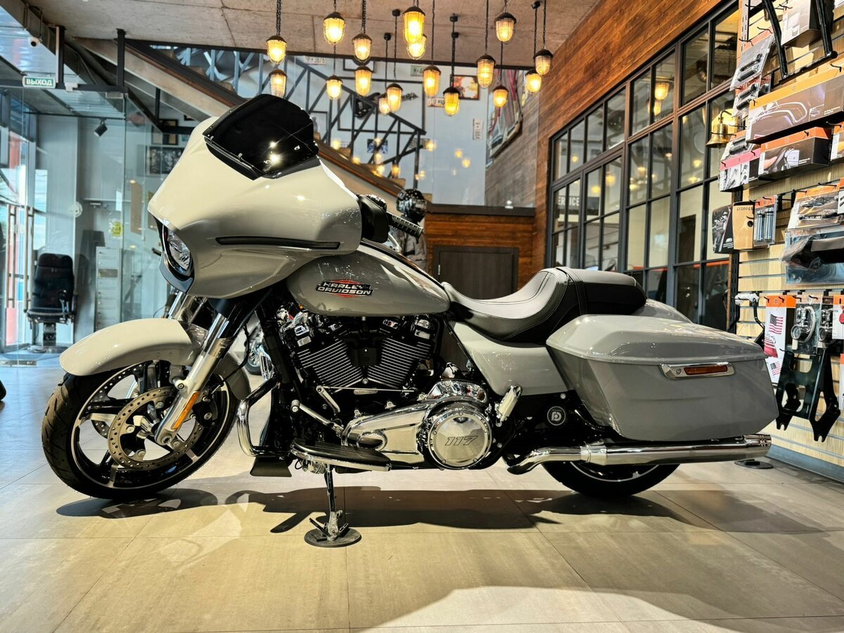 Harley-Davidson Street Glide Special