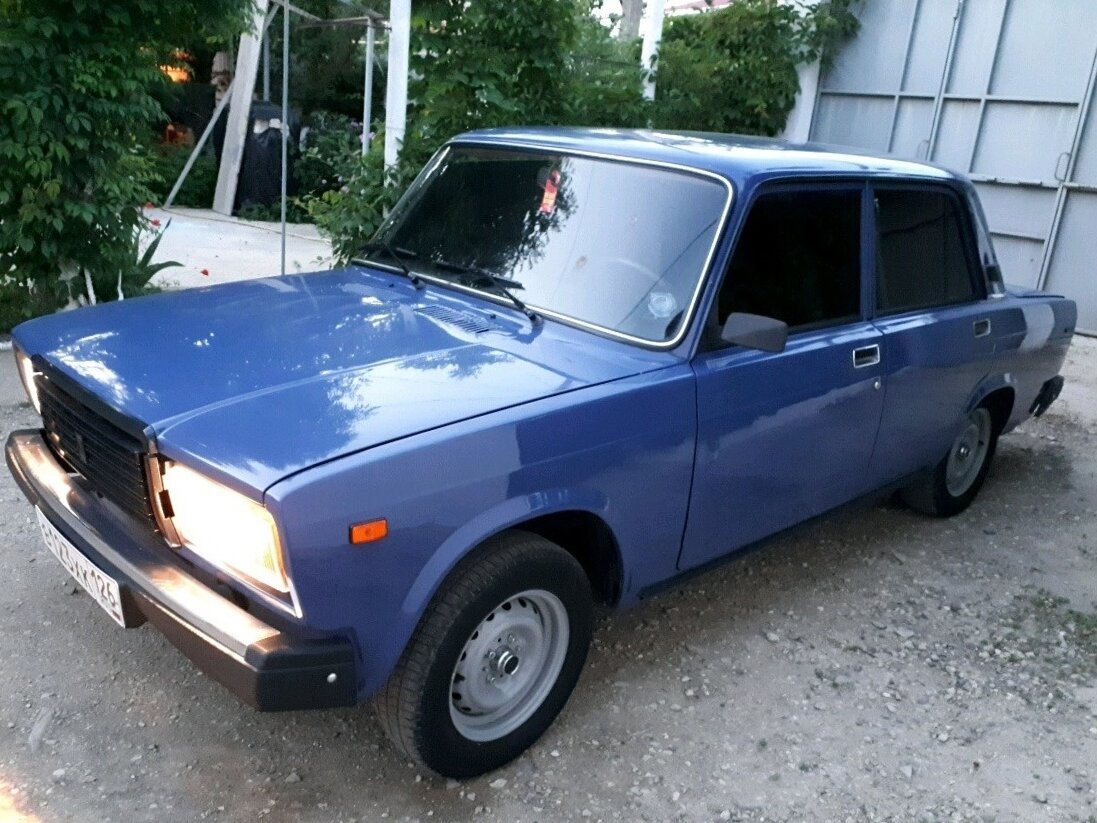 ваз 2107 1982