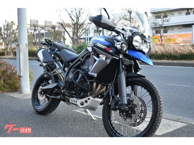 Triumph Tiger 800