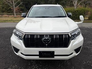 2022 Toyota Land Cruiser Prado 150 Series Рестайлинг 3, белый, 3250222 рублей, вид 1