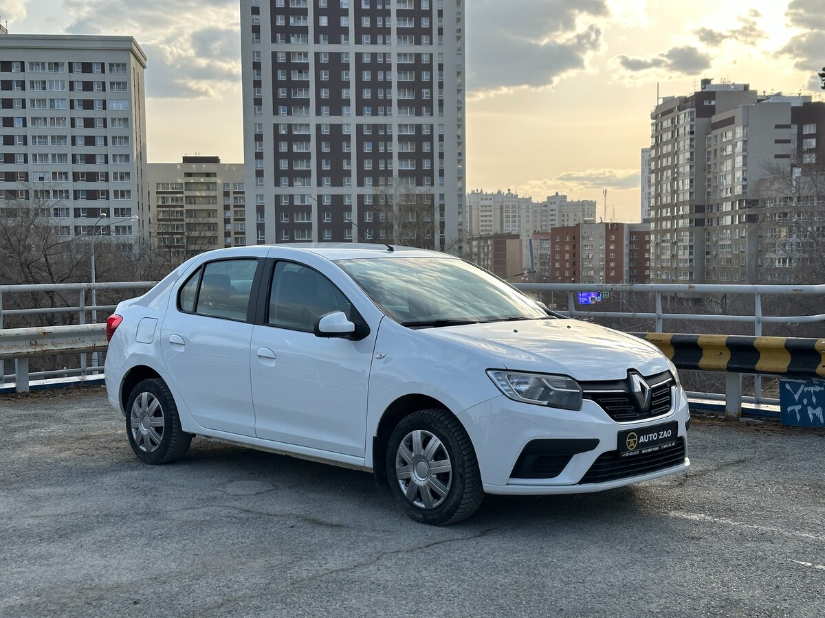Купить б/у Renault Logan II Рестайлинг 1.6 MT (82 л.с.) бензин механика ...