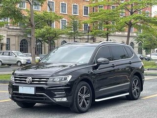 2020 Volkswagen Tiguan L II (China Market), чёрный, 2350000 рублей, вид 1