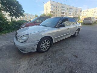2004 Hyundai Sonata ТагАЗ IV (EF) Рестайлинг, серебристый, 150000 рублей, вид 1