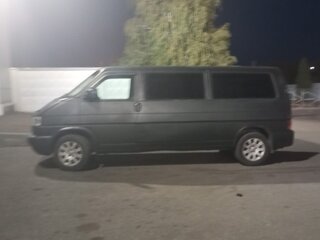 1992 Volkswagen Transporter T4, зелёный, 900000 рублей, вид 1