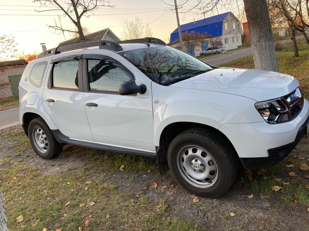 Купить б/у Renault Duster I Рестайлинг 2.0 MT (143 л.с.) 4WD бензин ...