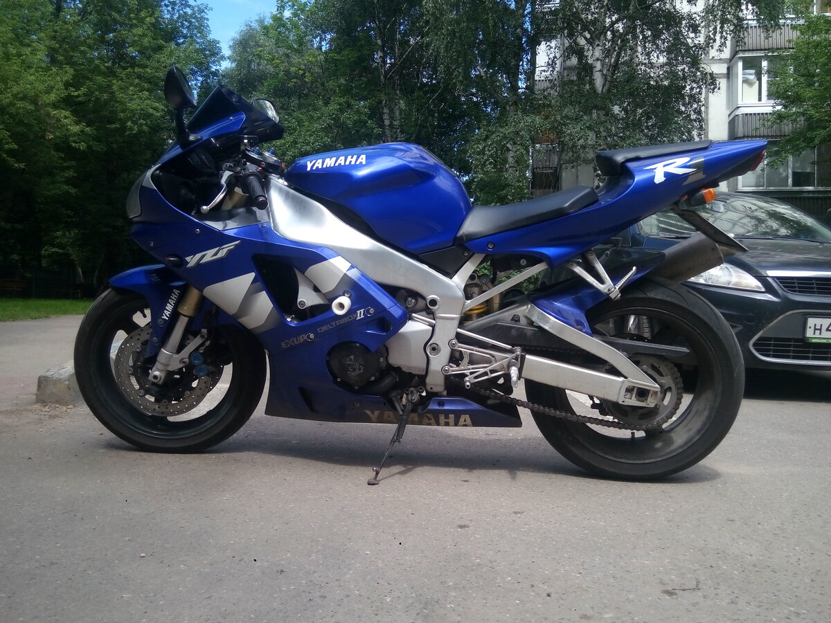 Yamaha YZF r1 2000