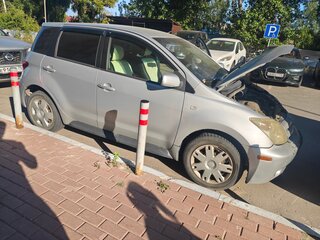 2004 Scion xA, серый, 400000 рублей, вид 4