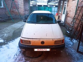 1990 Volkswagen Passat B3, бежевый, 85000 рублей, вид 1