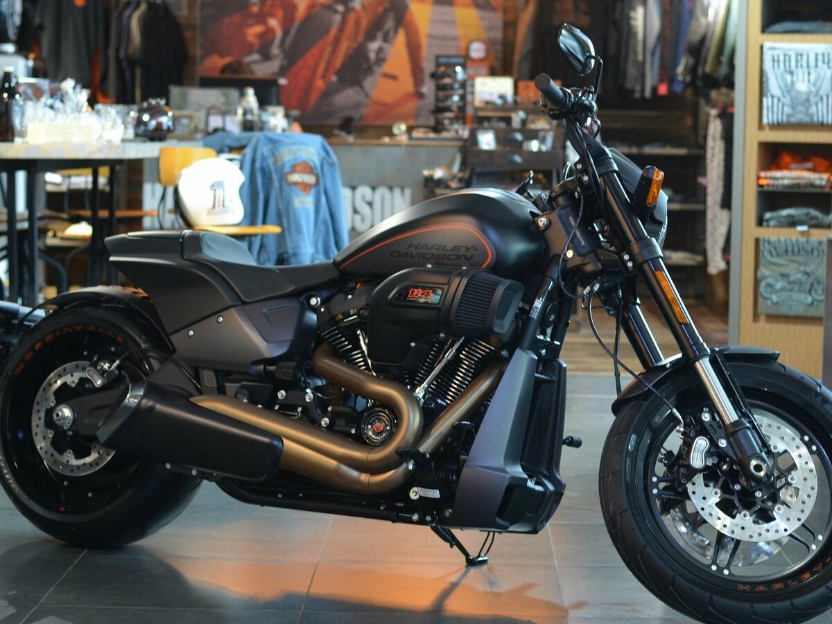 Harley Davidson Softail FXDR