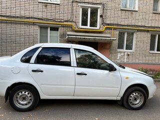 2011 Lada (ВАЗ) Kalina I, белый, 280000 рублей, вид 1