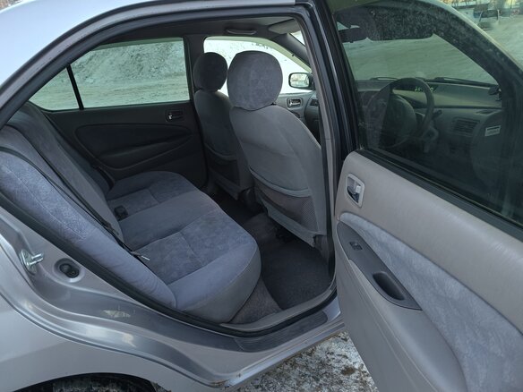 1998 Toyota Prius I (XW10), серебристый, 290000 рублей - вид 14