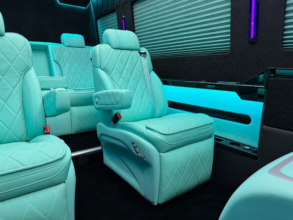 2024 Mercedes-Benz Sprinter, чёрный, 29990000 рублей - вид 13