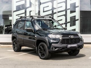 2022 Lada (ВАЗ) Niva I Рестайлинг (Travel), зелёный, 945000 рублей, вид 1