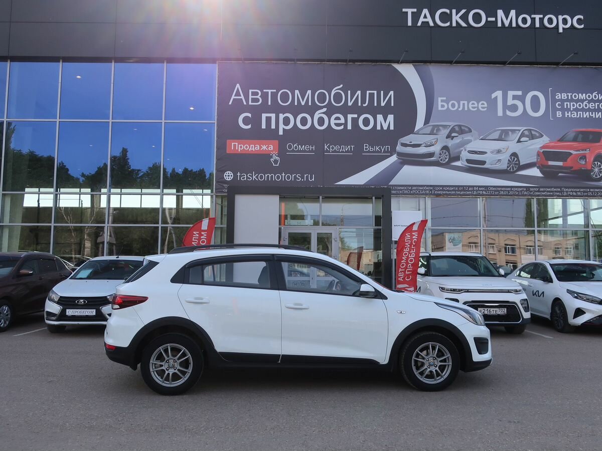 Купить б/у Kia Rio IV X-Line 1.6 AT (123 л.с.) бензин автомат в ...