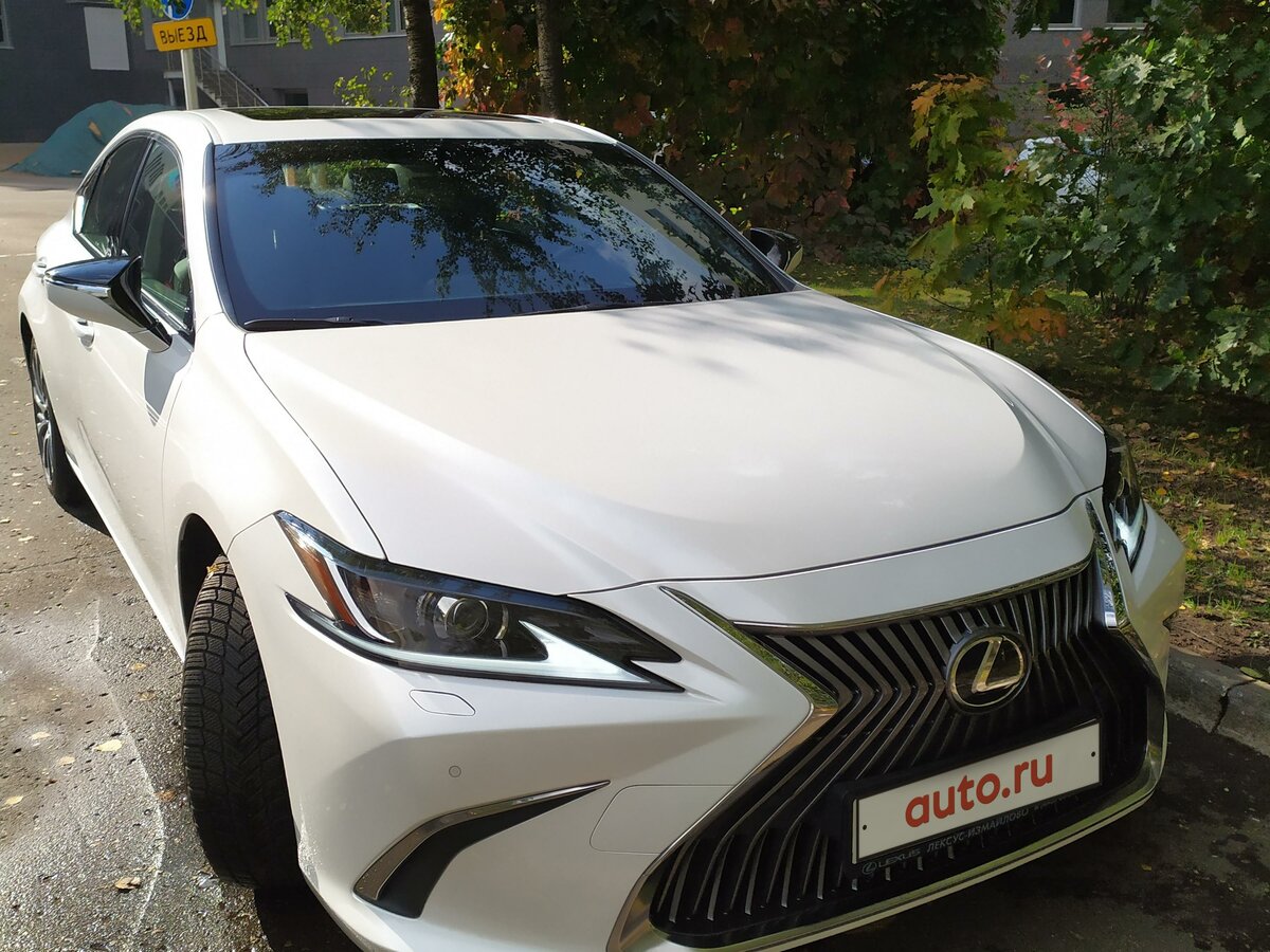 Купить б/у Lexus ES VII 250 2.5 AT (200 л.с.) бензин автомат в Москве ...
