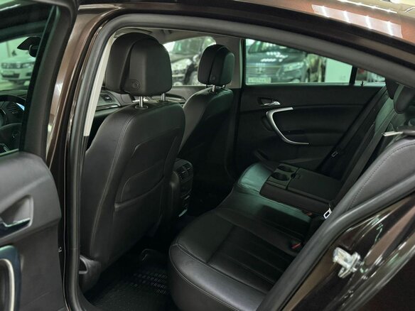 2013 Opel Insignia I, коричневый, 745000 рублей - вид 17