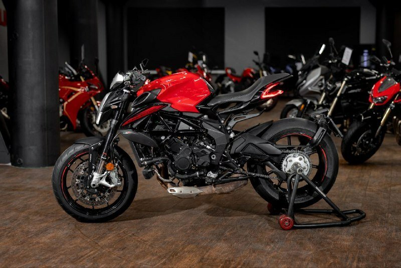 MV Agusta Dragster 800