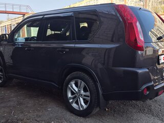 2013 Nissan X-Trail II Рестайлинг, серый, 1450000 рублей, вид 5
