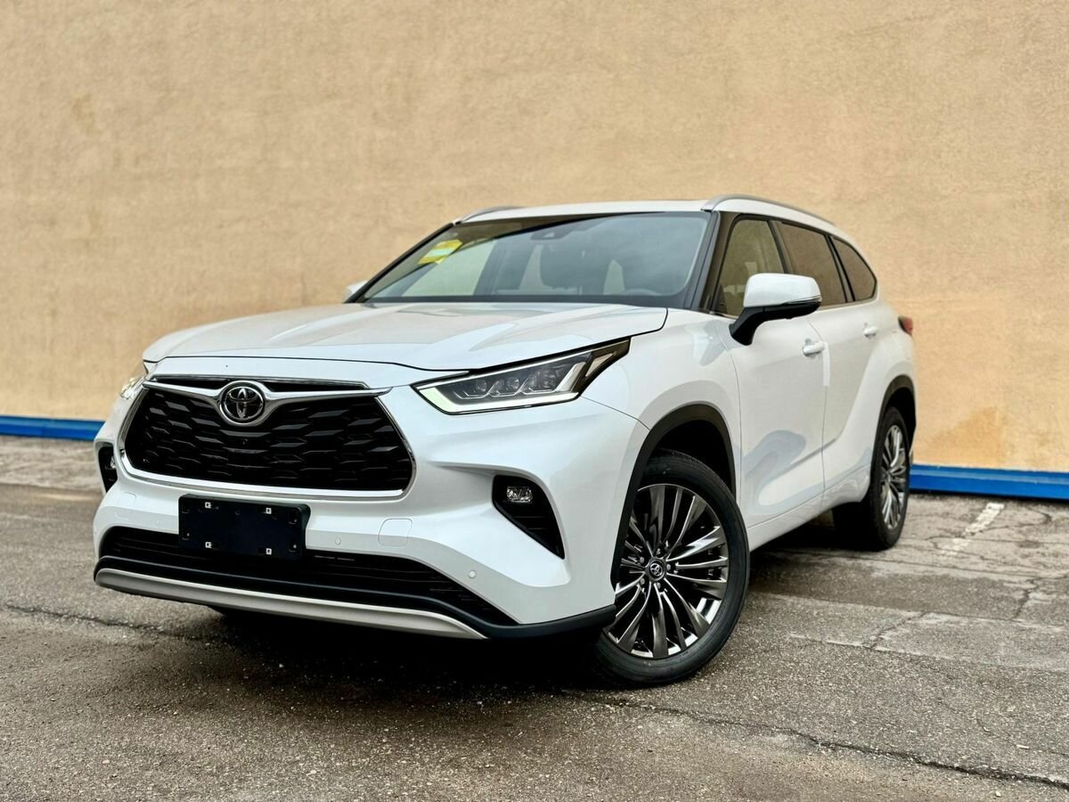 Toyota Highlander IV (XU70)