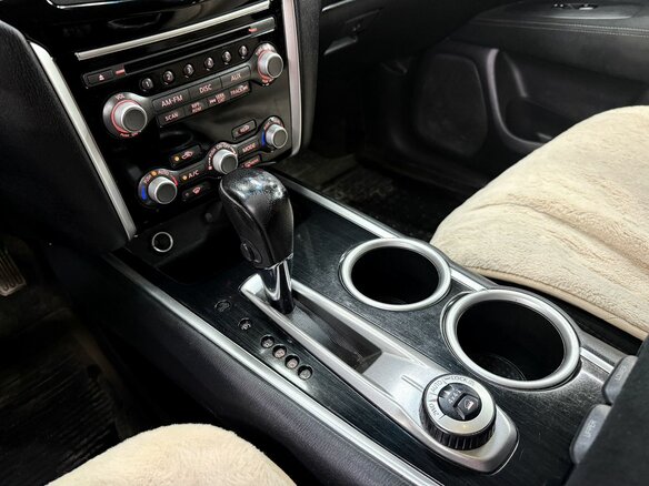 2016 Nissan Pathfinder IV, коричневый, 1649777 рублей - вид 17