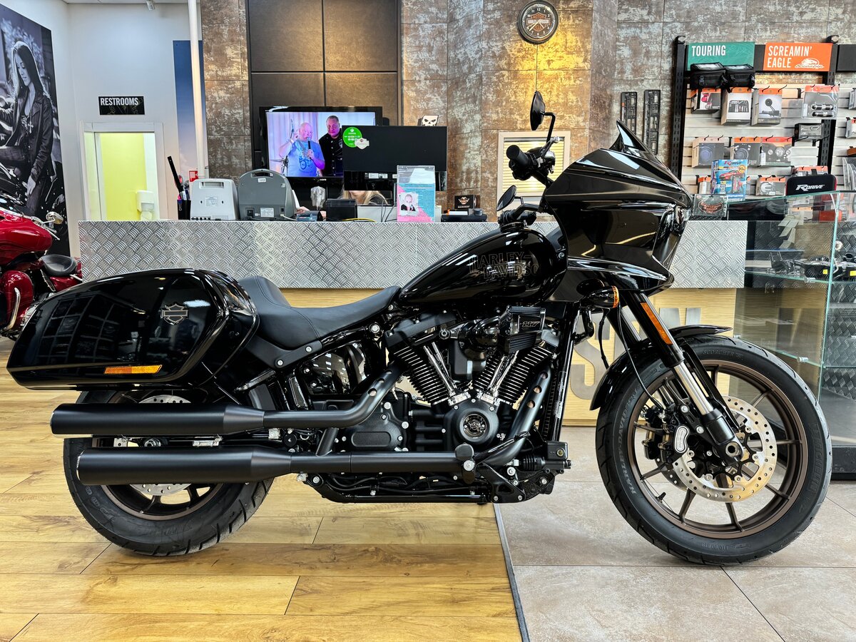 Harley-Davidson Low Rider ST