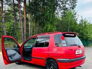 2000 Toyota Raum I, красный, 235000 рублей, вид 3