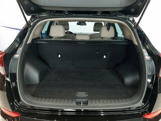 2017 Hyundai Tucson III, чёрный, 2420000 рублей, вид 5