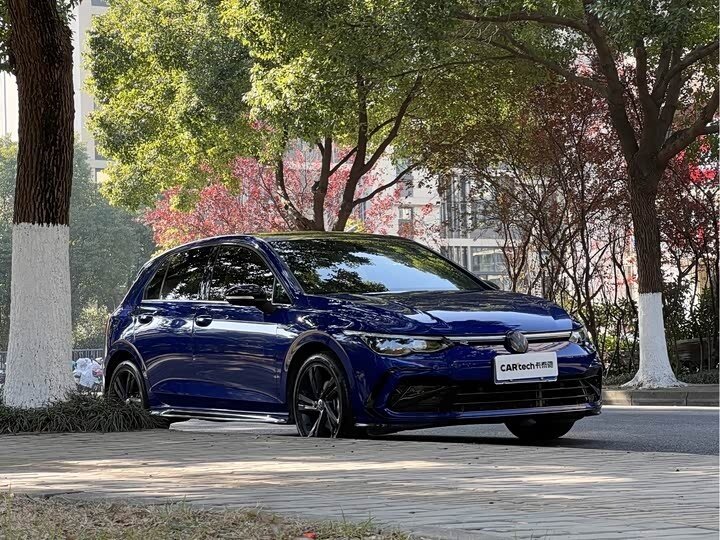 Volkswagen Golf VIII