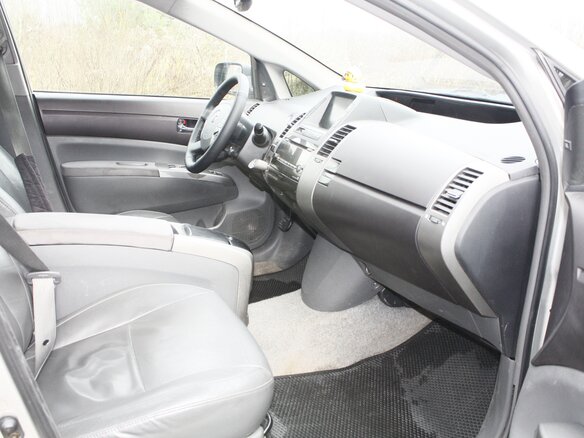 2004 Toyota Prius II (XW20), серебристый, 595000 рублей - вид 15