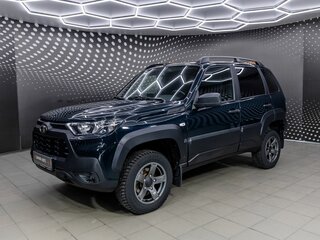 2023 Lada (ВАЗ) Niva Travel I, зелёный, 1103000 рублей, вид 1