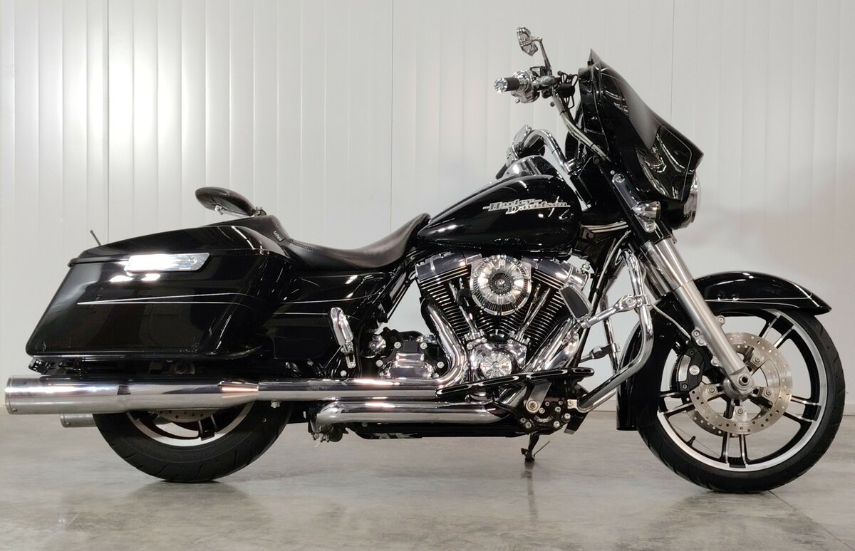 Harley-Davidson Street Glide Special