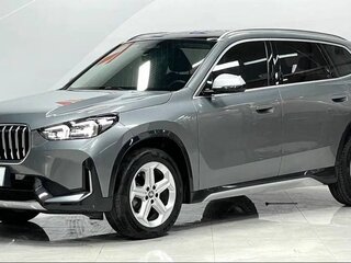 2023 BMW X1 Long 20Li sDrive III (U11/U12), серебристый, 2350000 рублей, вид 3
