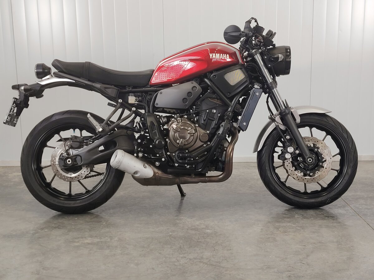 Yamaha XSR700
