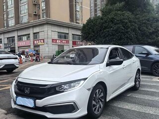 2021 Honda Civic X Рестайлинг, белый, 1250010 рублей, вид 1