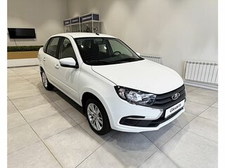 2026 Lada (ВАЗ) Granta I Рестайлинг, белый, 1085100 рублей, вид 3