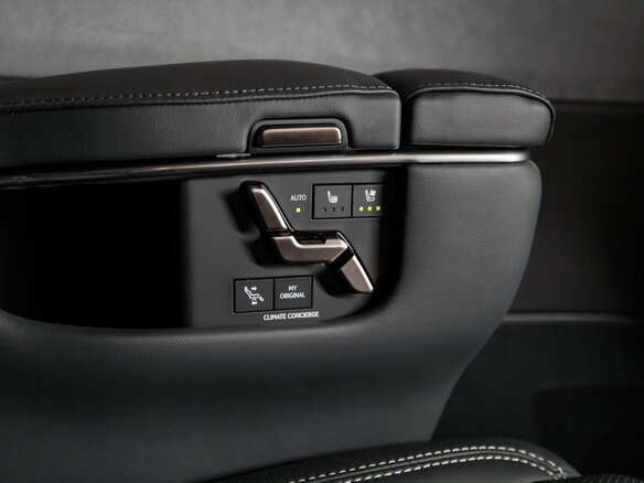 2025 Lexus LM 350h II, чёрный, 16350000 рублей - вид 26