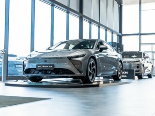 2025 Exeed Exlantix ES, серый, 6740000 рублей, вид 1