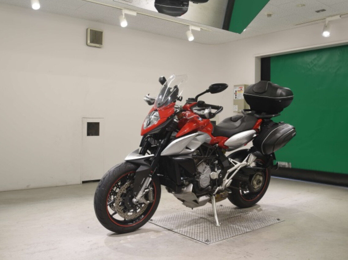 MV Agusta Stradale 800