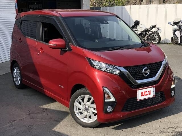 Nissan Dayz II Рестайлинг