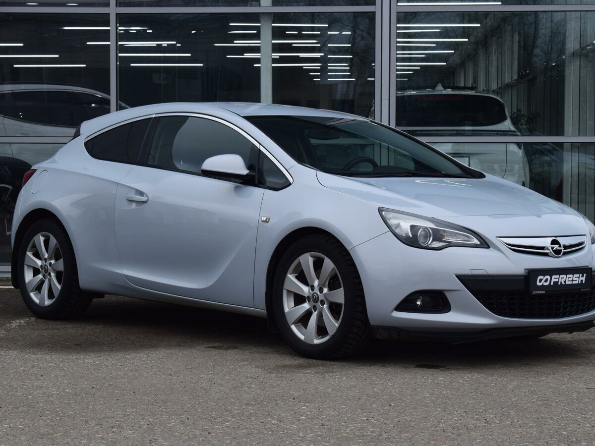 Opel Astra GTC J Рестайлинг