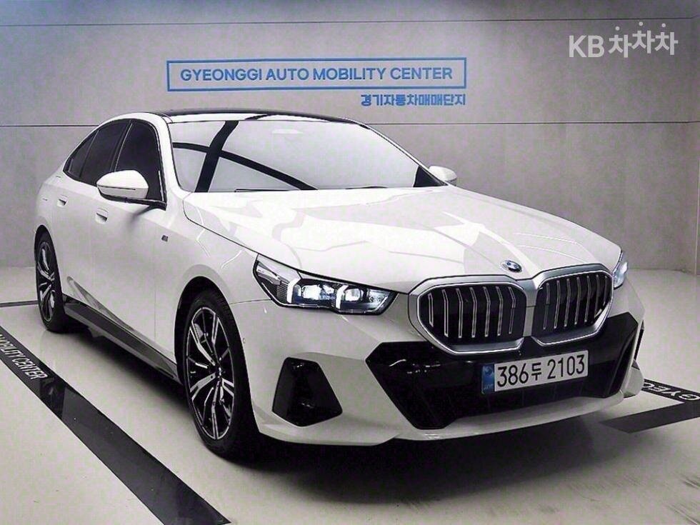 BMW 5 серии 530i xDrive VIII (G60/G61/G68)
