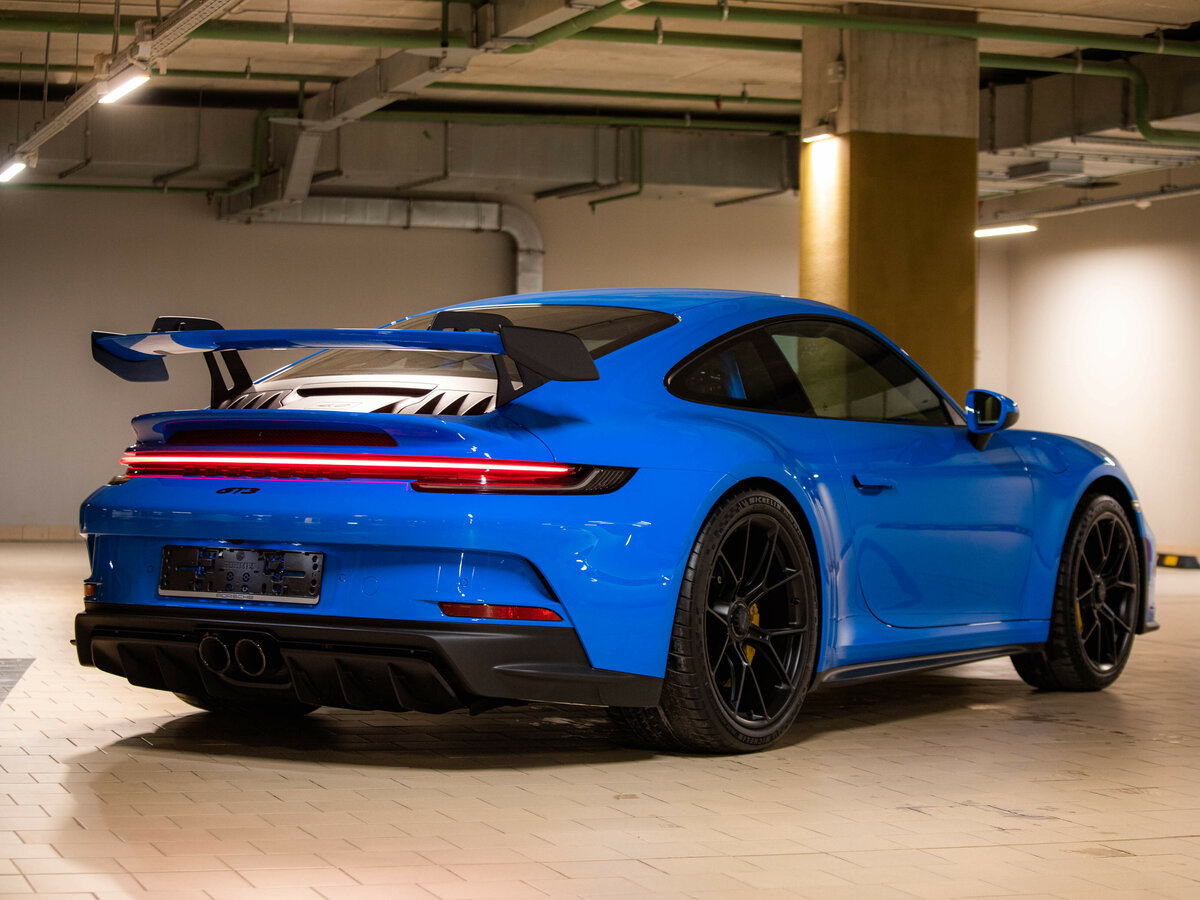 Porsche 911 GT3 992: Атмосферный наследник гоночной легенды