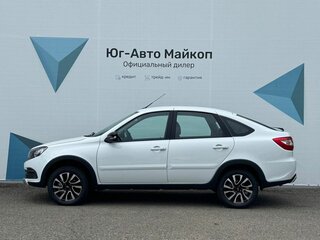 2026 Lada (ВАЗ) Granta Active Cross I Рестайлинг, белый, 1297955 рублей, вид 3