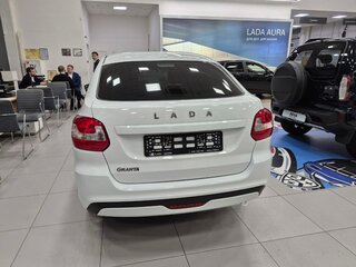 2026 Lada (ВАЗ) Granta I Рестайлинг, белый, 1131000 рублей, вид 3