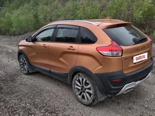 2019 Lada (ВАЗ) XRAY Cross I, золотистый, 750000 рублей, вид 4