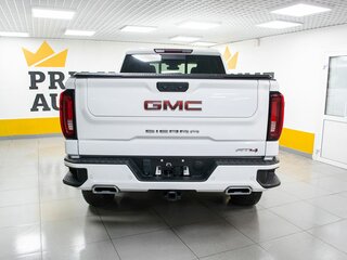 2025 GMC Sierra Crew Cab IV Рестайлинг, белый, 10499000 рублей, вид 5